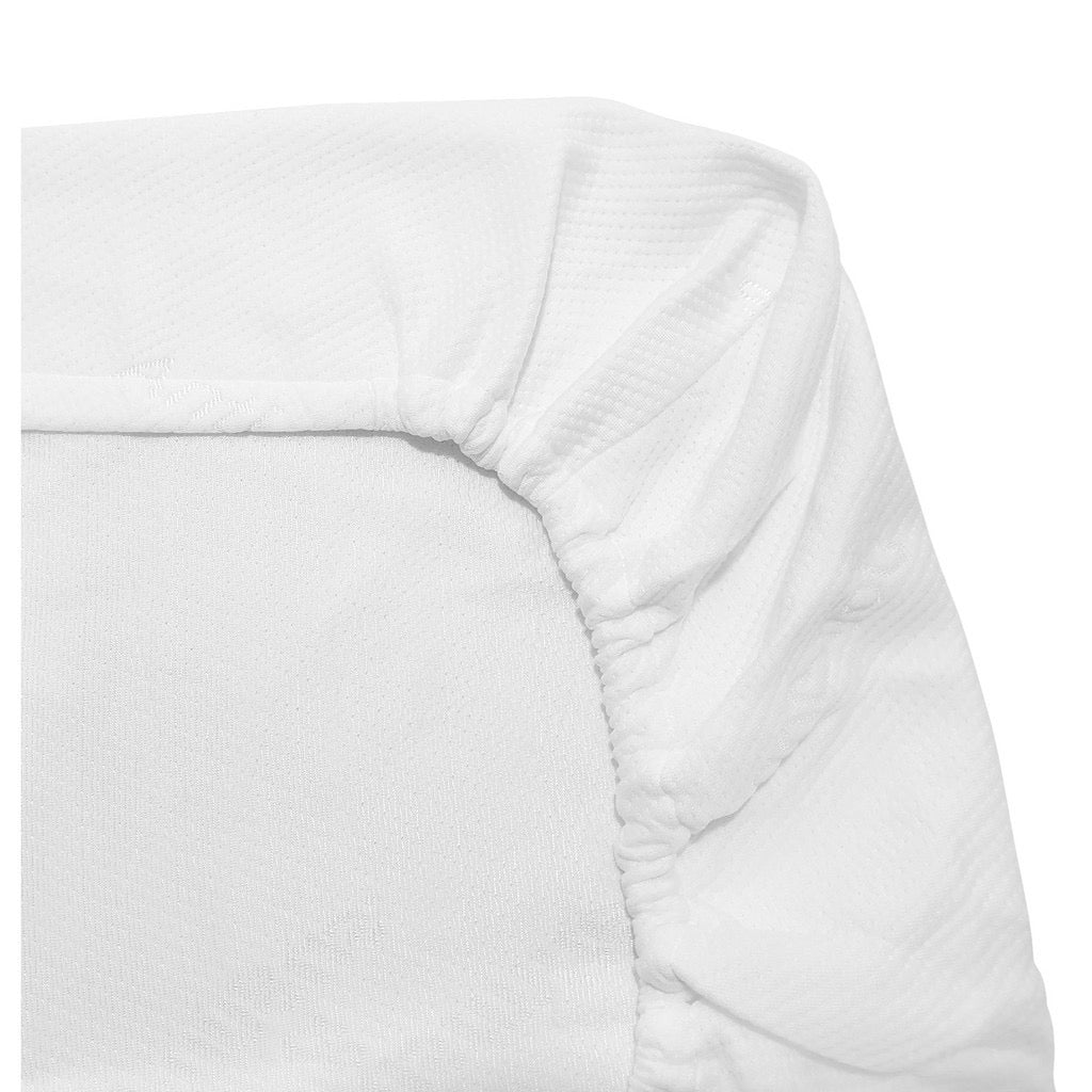 Bonbijou Snug Mattress Protector and Cover